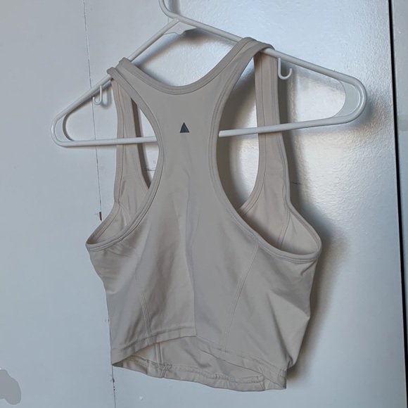 Vitality Roam Tank - Picture 3 of 3